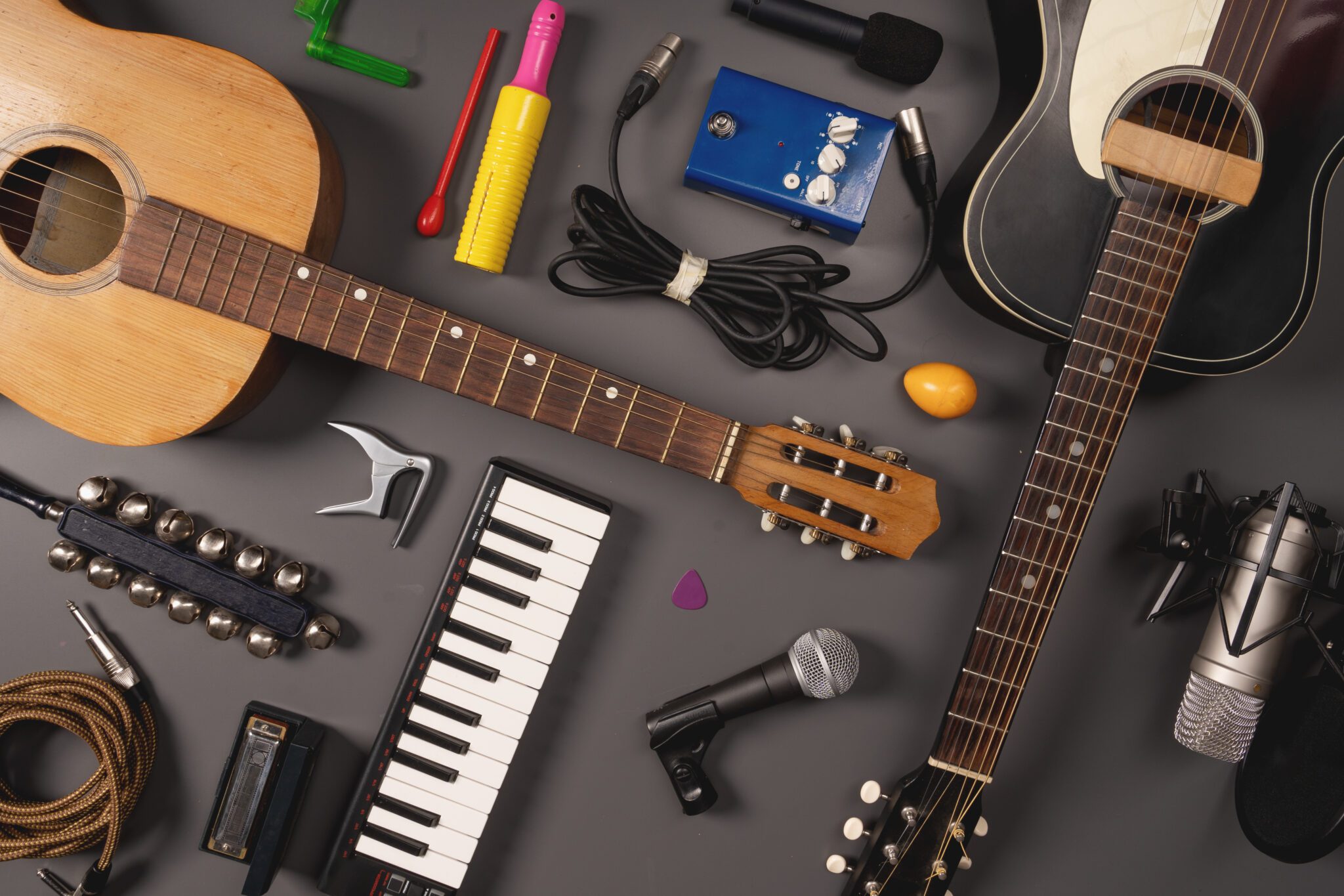 Musical Instruments & Equipment